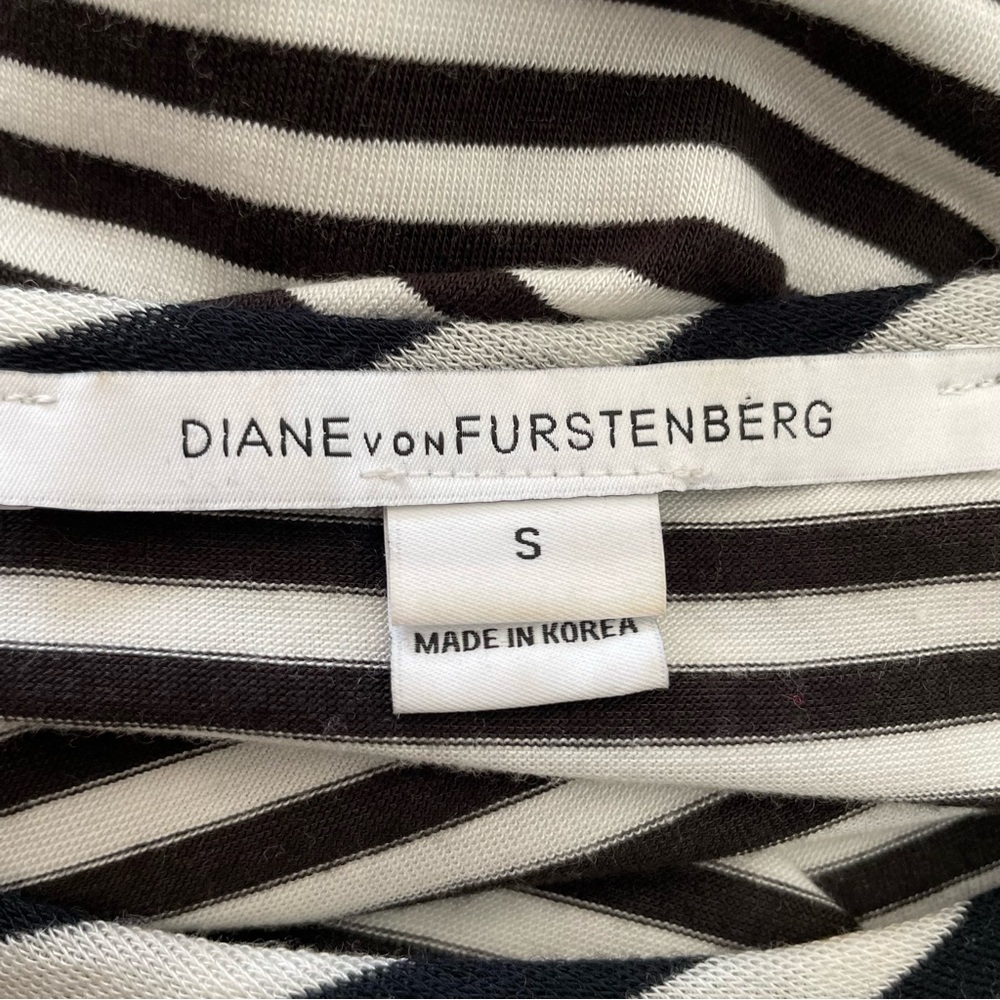 Diane Von Furstenberg Black and White Striped Long Sleeve Dress - Picture 9 of 13